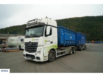 Hook lift truck Mercedes Actros: picture 1