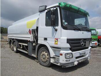 Tanker truck for transportation of fuel Mercedes Actros 2536: picture 1