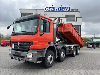 Hook lift truck Mercedes-Benz 3241 8x4  Abrollkipper | Euro 5 | Retarder: picture 1