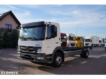 Cab chassis truck MERCEDES-BENZ Atego 1318