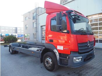 Cab chassis truck Mercedes-Benz ATEGO 1630: picture 1