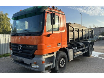 Tipper MERCEDES-BENZ Actros 1835