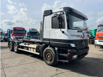 Hook lift truck MERCEDES-BENZ Actros 2640