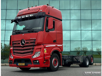 Cab chassis truck MERCEDES-BENZ Actros 2642