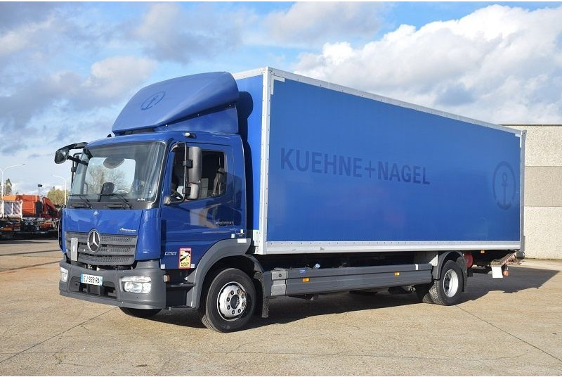 Box truck Mercedes-Benz Atego 1218: picture 4