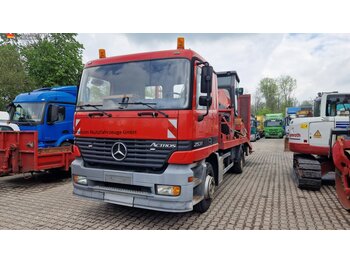 Autotransporter truck MERCEDES-BENZ