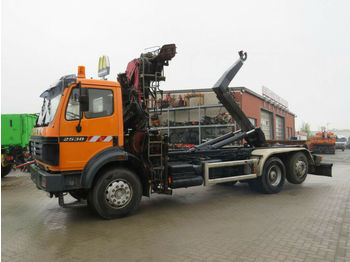 Hook lift truck, Crane truck Mercedes-Benz SK 2538 L 6x2 Abrollkipper mit Kran: picture 1