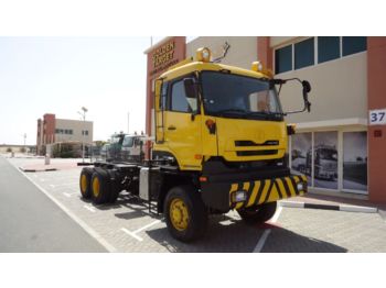 Cab chassis truck NISSAN UD CZ4YL 6×6 Chassis Right Hand Drive 2009: picture 1