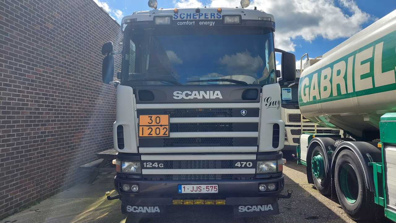 Tanker truck SCANIA 124G 470: picture 2