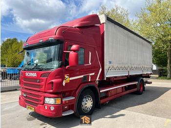 Curtain side truck SCANIA P 320