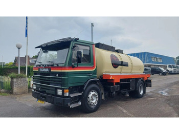 Tanker truck SCANIA P82