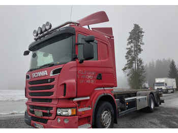 Cab chassis truck SCANIA R 560