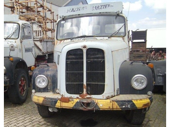 Cab chassis truck SAURER