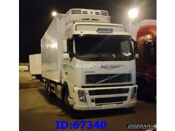 Refrigerator truck VOLVO FH12 460 6x2 Manual Thermoking: picture 1