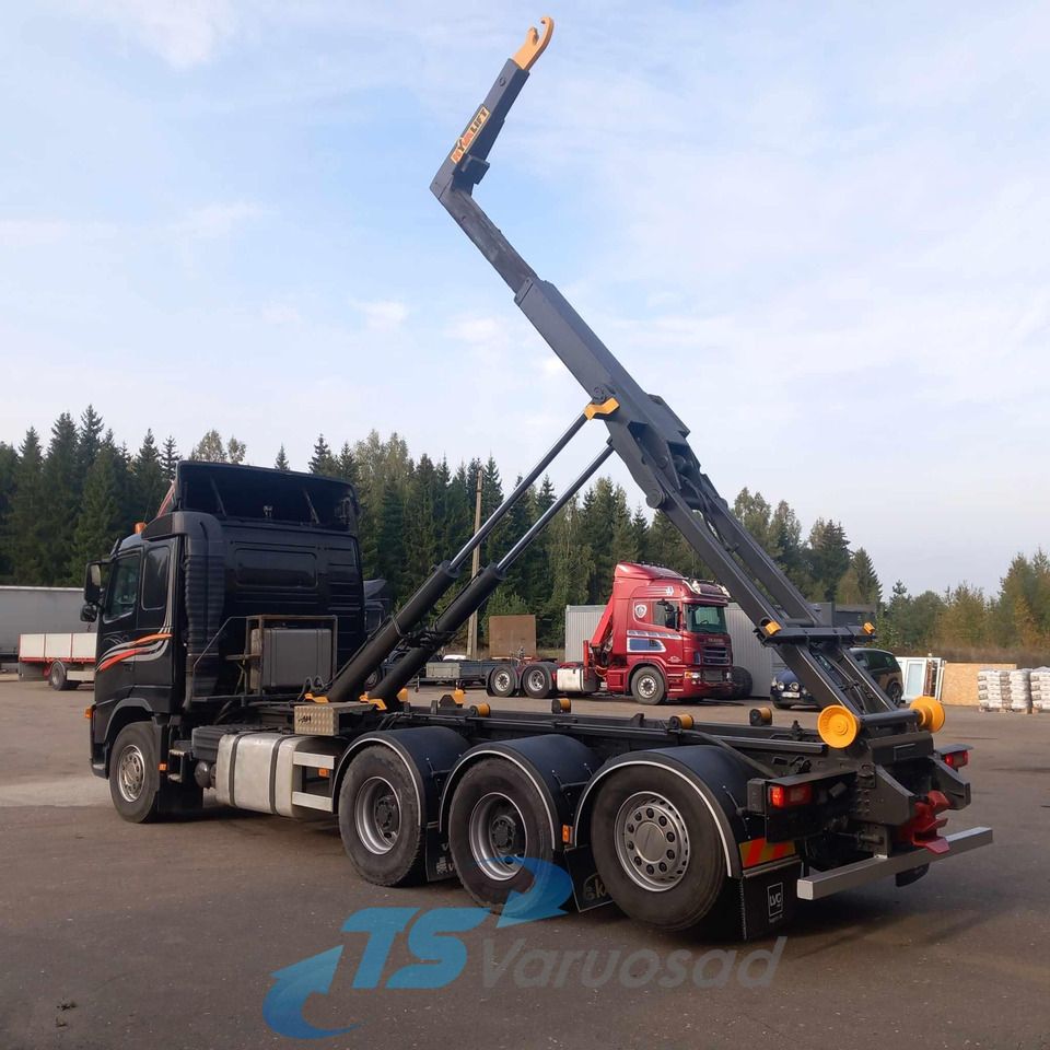 Hook lift truck for Truck VOLVO FH12 Hooklift 8x4: picture 11