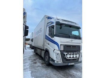 Cab chassis truck VOLVO FH 460