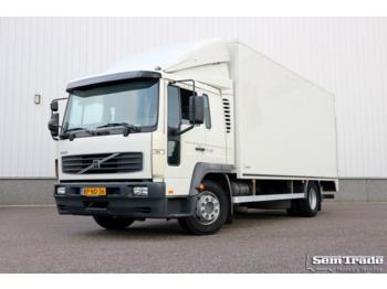 Box truck Volvo FL612 220 pk SLAAPCABINE AIRCO HANDBAK SUPER STAAT!!: picture 1