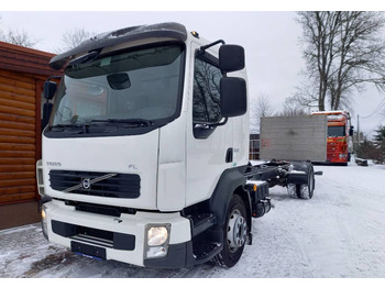 Volvo FL, 4x2, FULL AIR, ONLY 136800 KM  - Cab chassis truck: picture 3