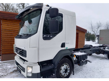 Volvo FL, 4x2, FULL AIR, ONLY 136800 KM  - Cab chassis truck: picture 2