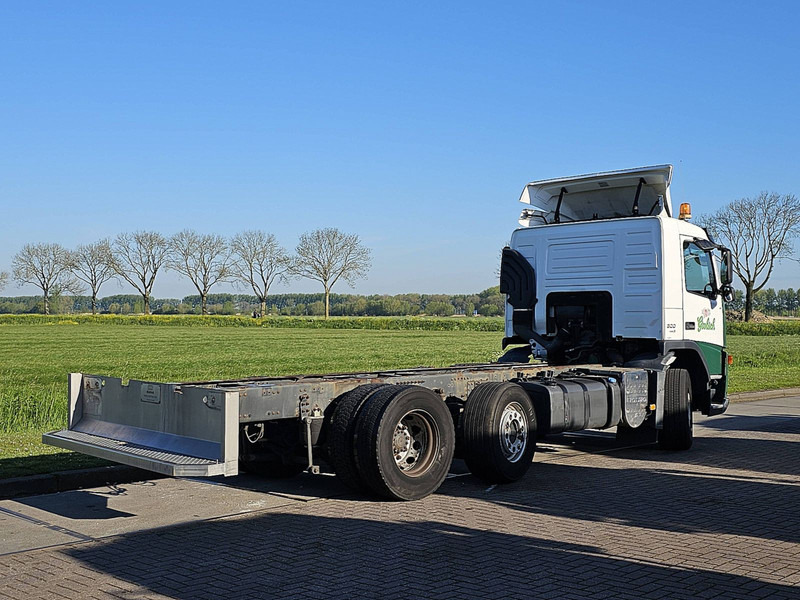 Cab chassis truck Volvo FM 9.300 6x2: picture 4