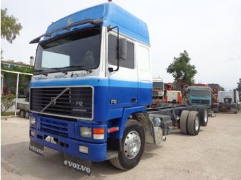 New Cab chassis truck Volvo F 12 VOLVO F12(6X2) GLOBETROTTER: picture 1