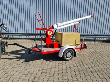 L24, Schaum-Wasserwerfer Anhänger L24, Schaum-Wasserwerfer Anhänger - Ambulance: picture 1