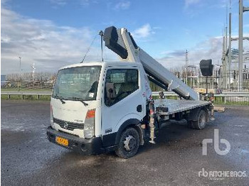 NISSAN CABSTAR 35.12 Isoli PT225 on 4x2 COE - Mobile crane: picture 1