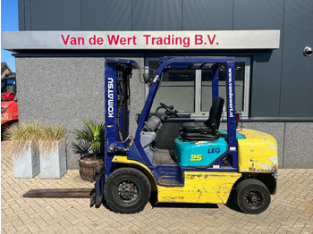 Komatsu heftruck forklift FD25T-12 Triplo 455 freelift/Sideshift Komatsu Diesel - Diesel forklift: picture 1