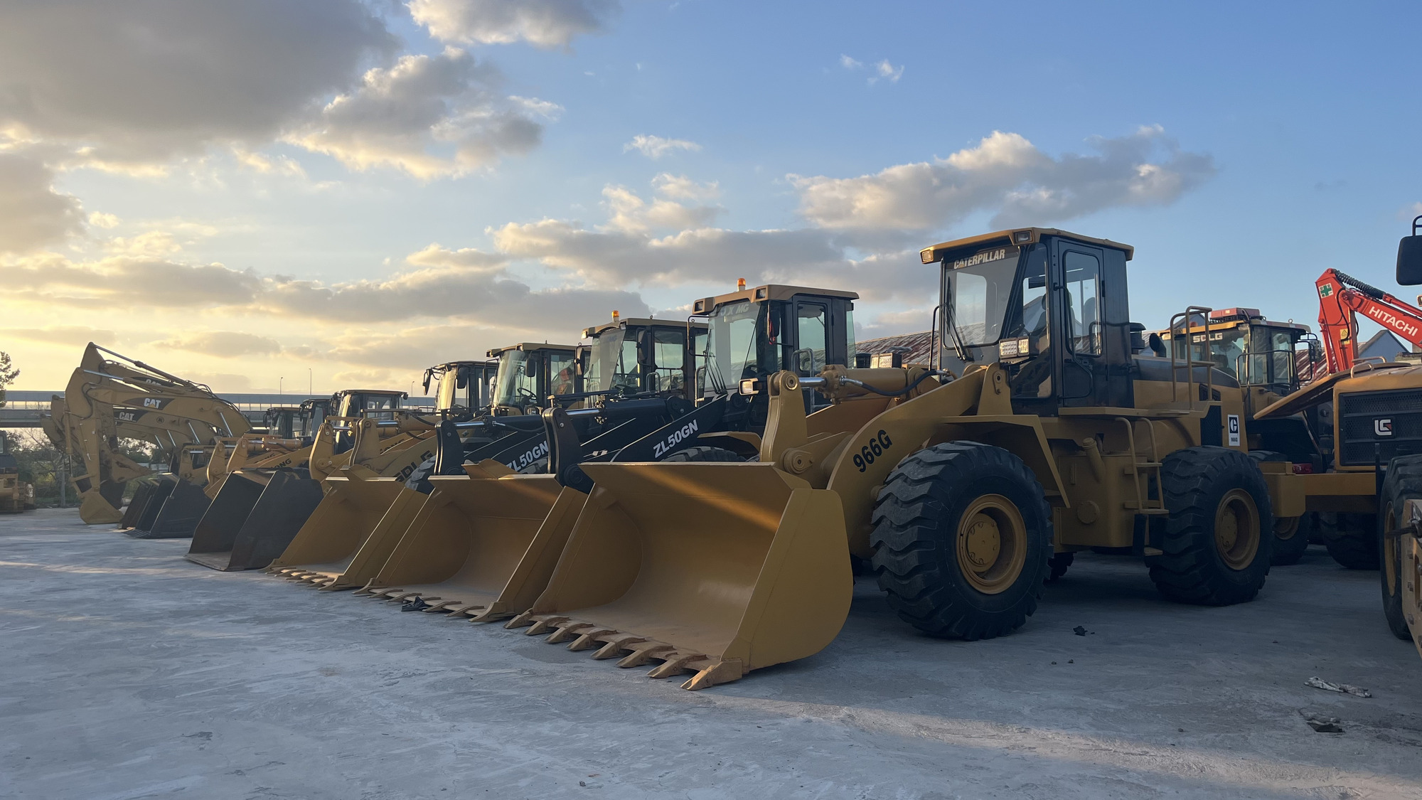 Sunight Development Company Limited - Tractor units undefined: picture 20