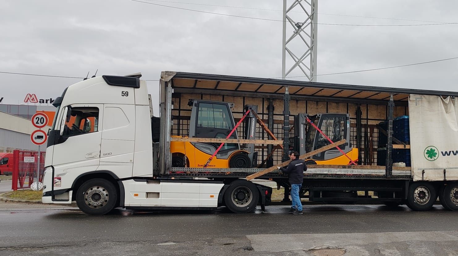 IC-Line s.r.o. (Booster-Lift) undefined: picture 2