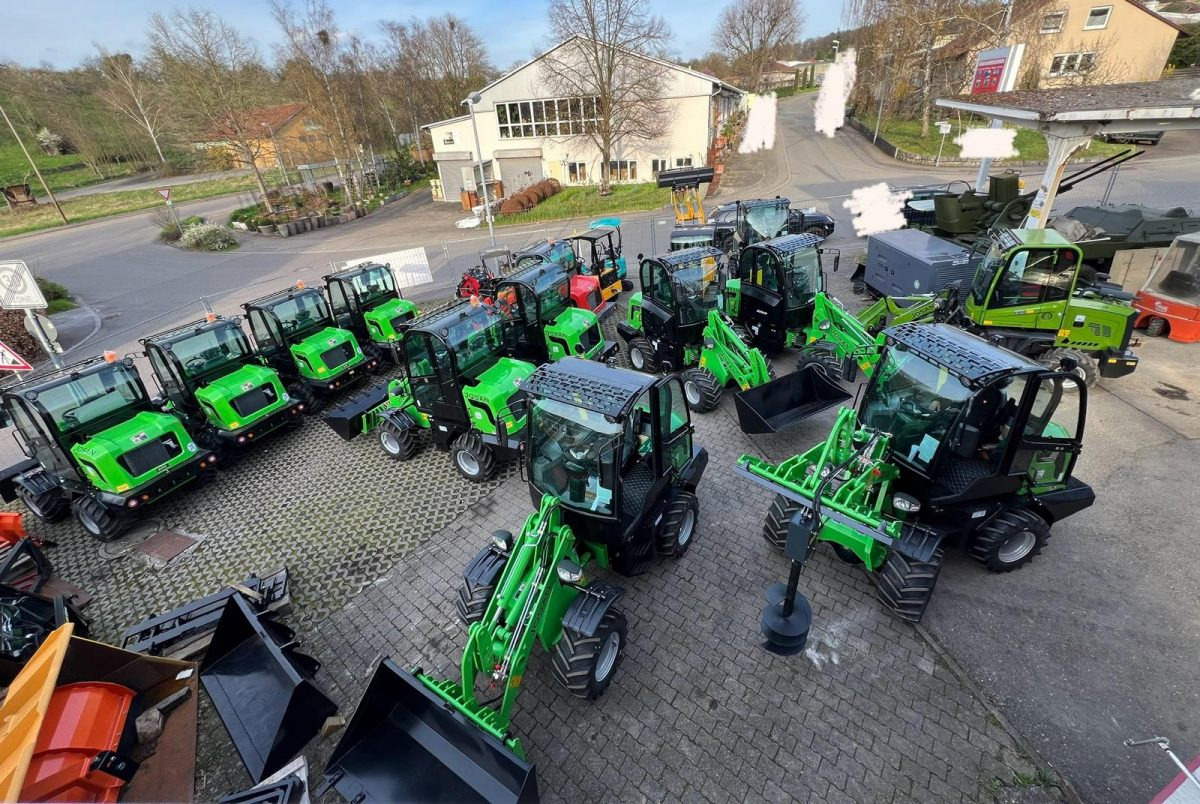 Josan Baumaschinen e.K.  Sandra Stapf - vehicles for sale undefined: picture 3