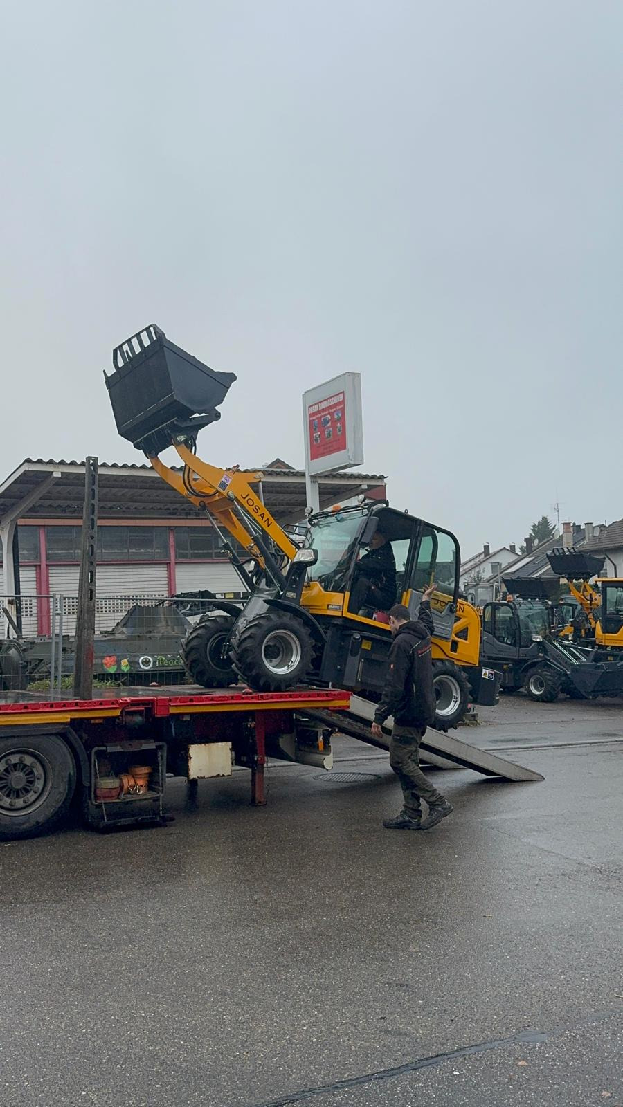 Josan Baumaschinen e.K.  Sandra Stapf - vehicles for sale undefined: picture 9