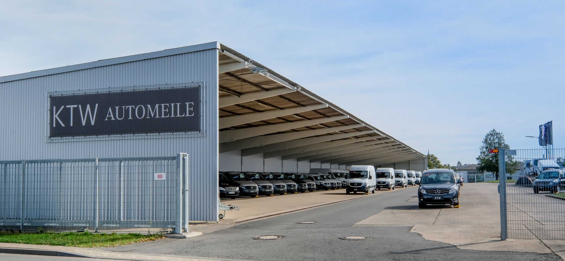 KTW Autohaus GmbH - Campers - Year: 2021 undefined: picture 8