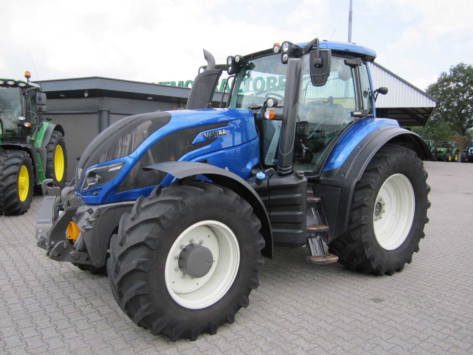 Vemo Tractoren BV undefined: picture 19