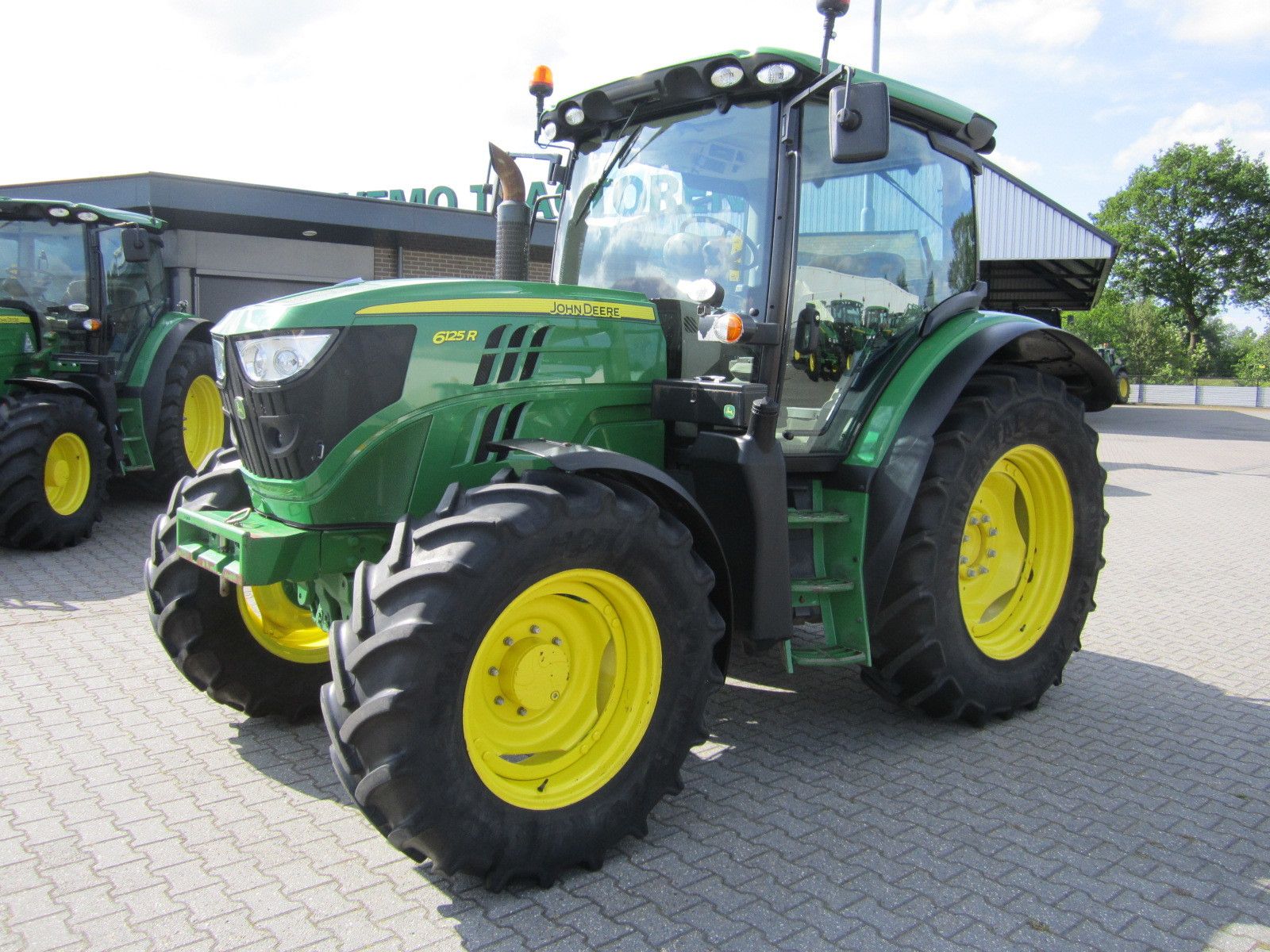Vemo Tractoren BV undefined: picture 13