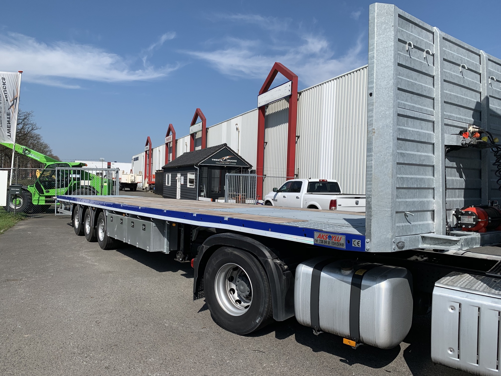 Twente Trucks - Commercial vehicles undefined: picture 2