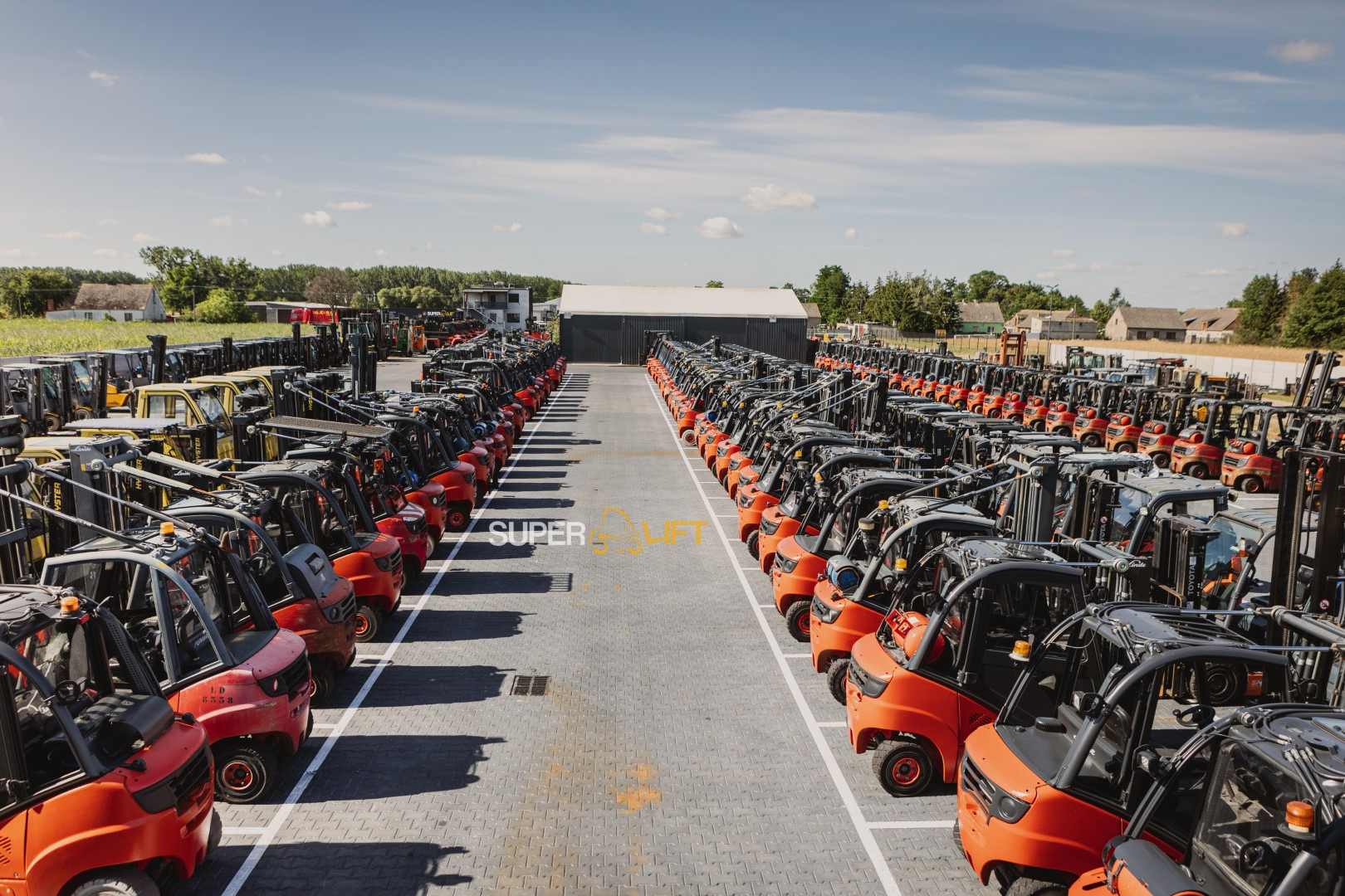 SUPERLIFT - Material handling equipment MANITOU undefined: picture 3