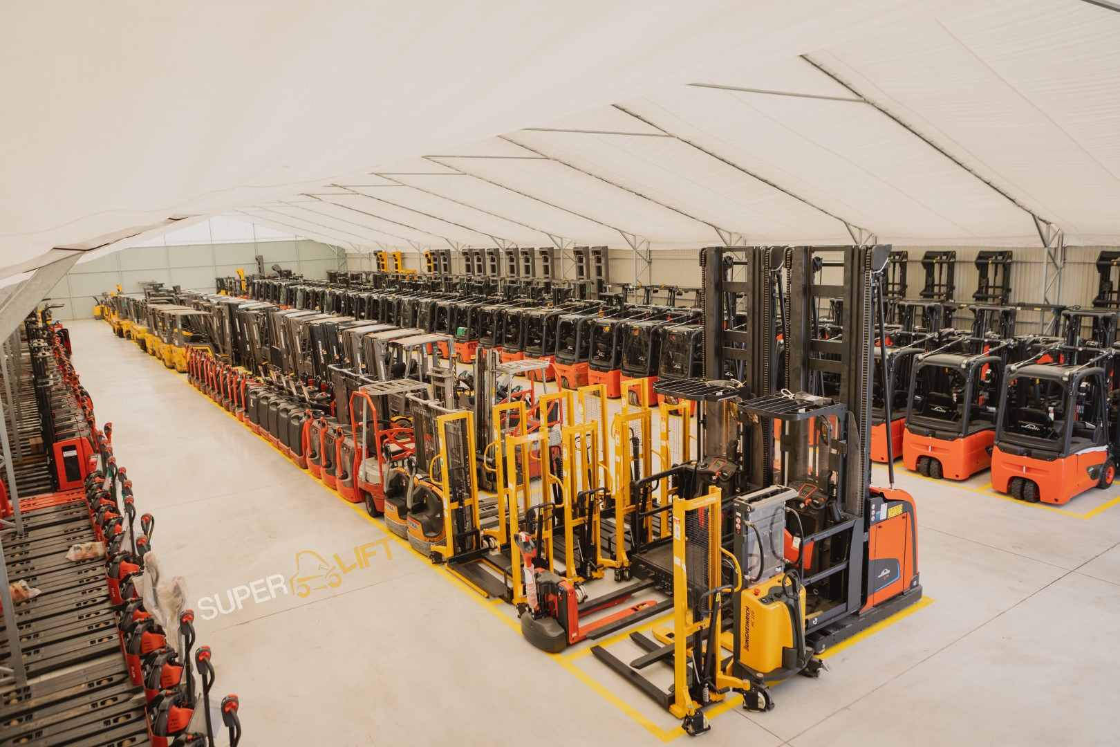 SUPERLIFT - Material handling equipment MANITOU undefined: picture 9