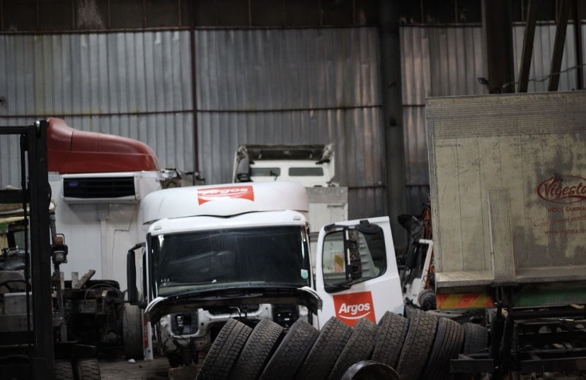 EGDA truckparts - Agricultural machinery - Year: 2012 undefined: picture 4