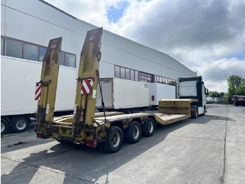 Low loader semi-trailer for transportation of heavy machinery LANGENDORF SATBUE 30/38  3 Achs Tiefbett- Satteltieflader: picture 4