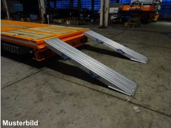 Möslein ST 3 Plato 8,7 3 Achs Satteltieflader Plato 45 t GGfür Fertigteile, Baumaschinen leasing Möslein ST 3 Plato 8,7 3 Achs Satteltieflader Plato 45 t GGfür Fertigteile, Baumaschinen: picture 2 Möslein ST 3 Plato 8,7 3 Achs Satteltieflader Plato 45 t GGfür Fertigteile, Baumaschinen leasing Möslein ST 3 Plato 8,7 3 Achs Satteltieflader Plato 45 t GGfür Fertigteile, Baumaschinen: picture 2