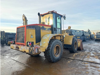Wheel loader CAT 938 G: picture 5
