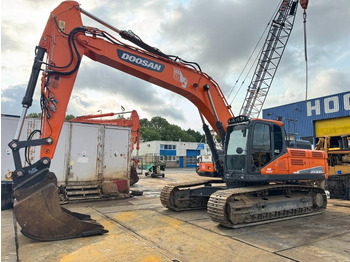 Crawler excavator Doosan DX 300 LC-5: picture 2