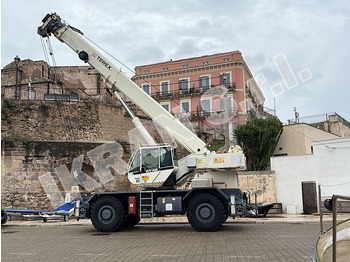 Rough terrain crane TEREX