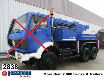 Truck mounted crane