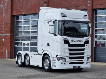 Tractor unit SCANIA S 770