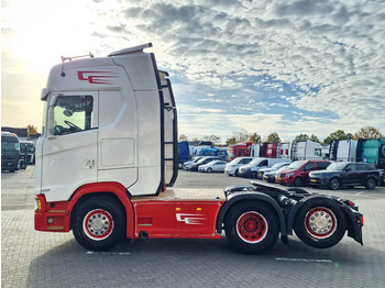 Tractor unit Scania S500 NGS Highline 6x2 - PTO/Hydraulic - Retarder - 2.95 WB - Full air - Leather: picture 4 Tractor unit Scania S500 NGS Highline 6x2 - PTO/Hydraulic - Retarder - 2.95 WB - Full air - Leather: picture 4