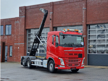 Hook lift truck VOLVO FH13 540