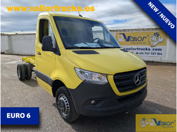 Cab chassis truck IVECO SPRINTER: picture 4