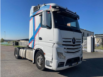 Tractor unit MERCEDES-BENZ Actros 1845